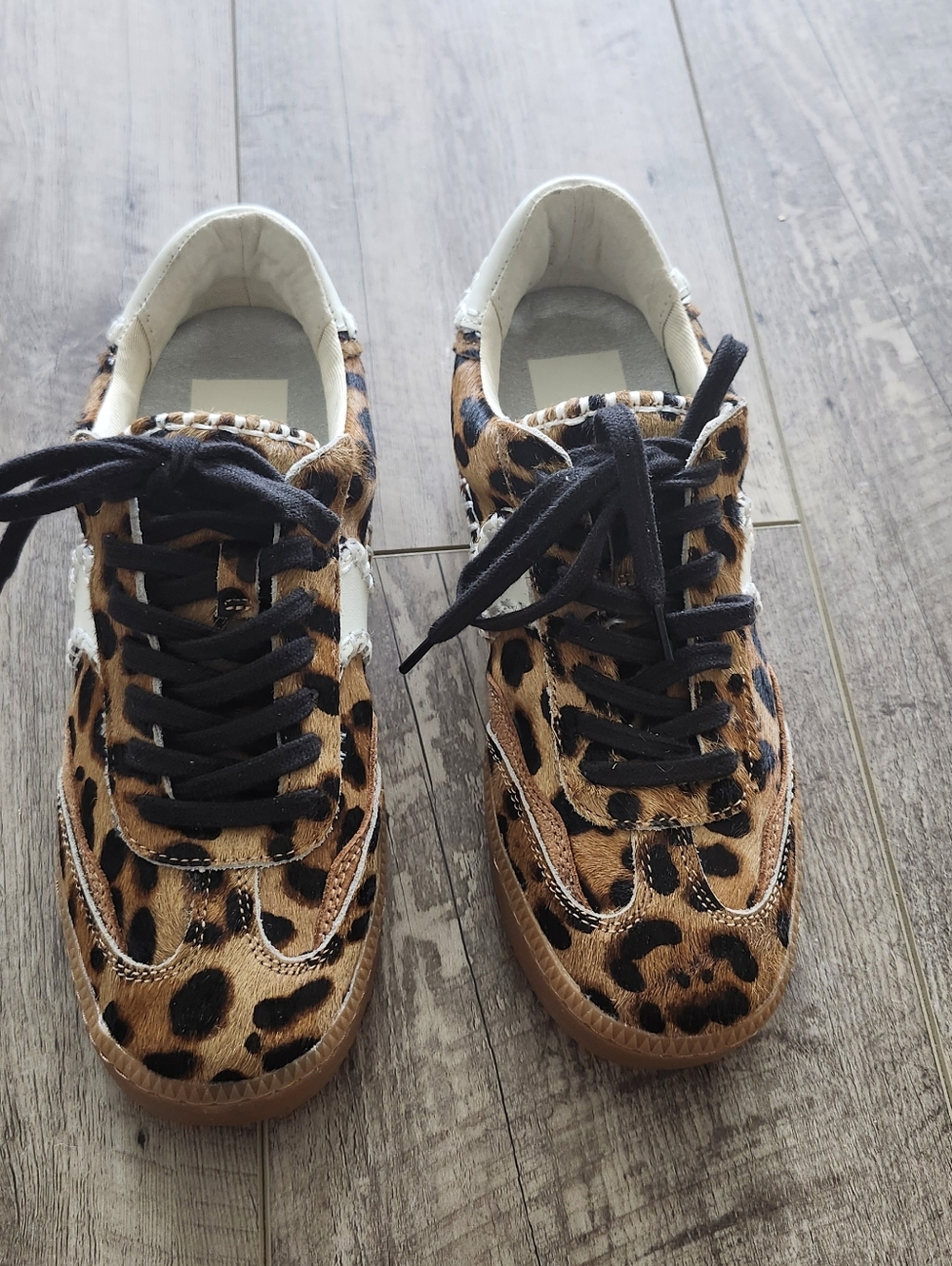 New! Dolce Vita Notice Stitch Leopard Print Sneakers - Picture 4 of 7
